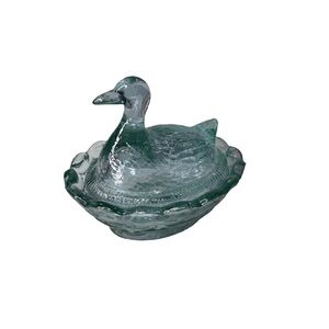 Vintage Miniature Boyd Light Blue Glass Duck On Nest Salt Cellar Trinket Box